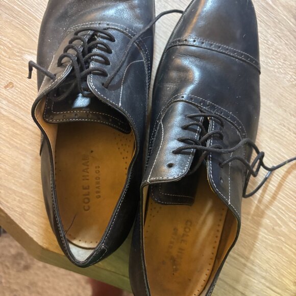 Cole Haan Men's Dress shoes - Picture 2 of 2